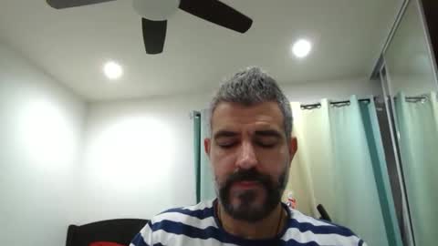 Snapshot of h0nest84 chatting on 5, 3, 2025 h0nest84 online show from 5, 3, 2025