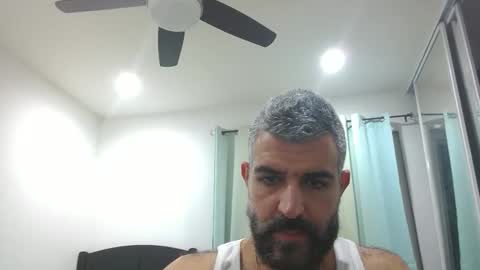 Snapshot of h0nest84 chatting on 25, 10, 2025 h0nest84 online show from 25, 10, 2025