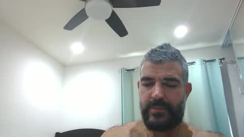 h0nest84 online show from 28, 11, 2025