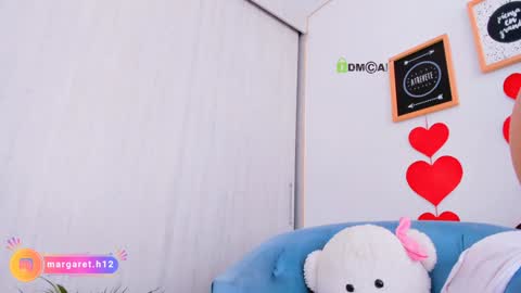 Snapshot of h0ney__p0t chatting on 18, 12, 2024 Margareth  Stallion online show from 18, 12, 2024