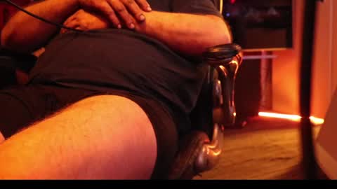 Snapshot of h0tttsteel chatting on 18, 12, 2024 h0tttsteel online show from 18, 12, 2024