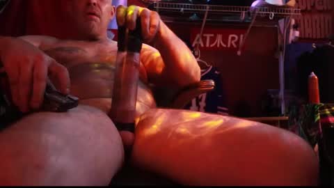 Snapshot of h0tttsteel chatting on 28, 9, 2025 h0tttsteel online show from 28, 9, 2025