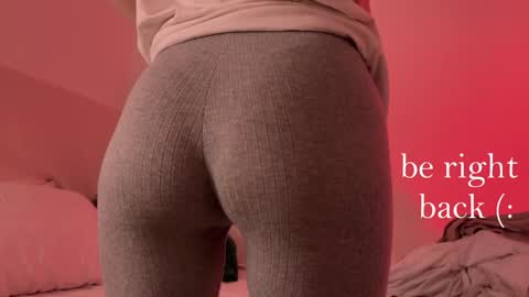 Snapshot of h2h0e chatting on 14, 12, 2024 Lana online show from 14, 12, 2024