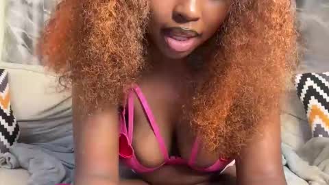 h_o_t_goddess online show from 24, 4, 2026