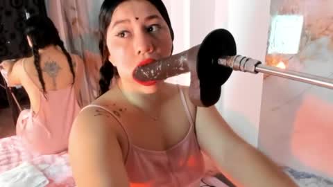 Snapshot of hade_cute2 chatting on 1, 6, 2026 hade_cute2 online show from 1, 6, 2026
