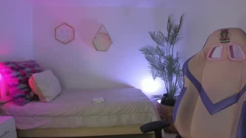 Snapshot of hadid_jimenez chatting on 23, 4, 2026 Hadid online show from 23, 4, 2026
