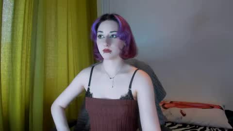 Snapshot of hadley_mills chatting on 4, 5, 2026 hadley online show from 4, 5, 2026