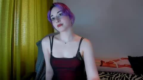 Snapshot of hadley_mills chatting on 6, 5, 2026 hadley online show from 6, 5, 2026