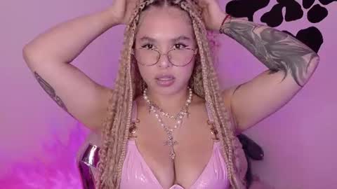 Snapshot of haelycute chatting on 12, 7, 2026 Haely online show from 12, 7, 2026