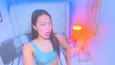 HAILEE HORNY online show from 12, 2, 2025