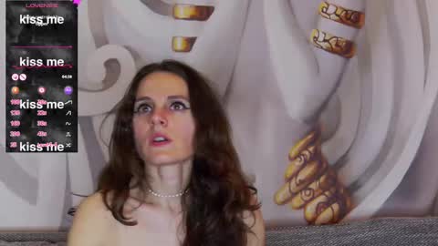 HaileyPeach online show from 22, 2, 2025