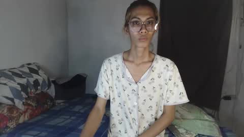 hailey_sweetcum77 online show from 5, 3, 2026