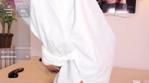 Snapshot of hailey_thompsonnn chatting on 7, 10, 2025 Hailey Thompson online show from 7, 10, 2025