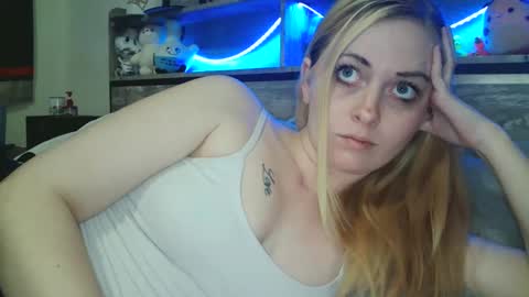 Hailey and d online show from 11, 2, 2025