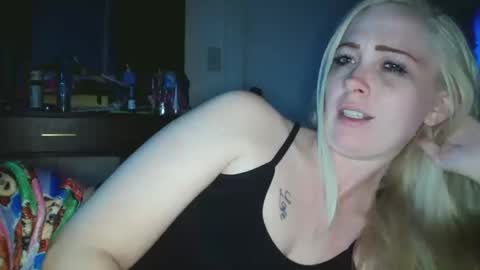 Hailey and d online show from 16, 10, 2025