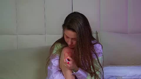 Snapshot of haileyarden chatting on 6, 7, 2026 Hailey online show from 6, 7, 2026