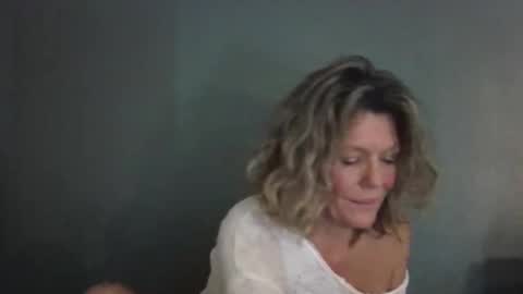 Hailey online show from 9, 4, 2026