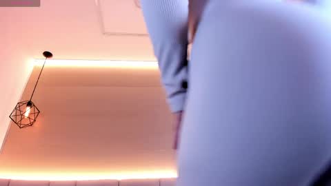 Snapshot of haily_b chatting on 4, 5, 2026 Haily online show from 4, 5, 2026