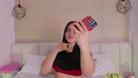Snapshot of haily_b chatting on 14, 5, 2026 Haily online show from 14, 5, 2026
