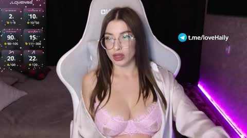 HailyHeavenly online show from 3, 11, 2025