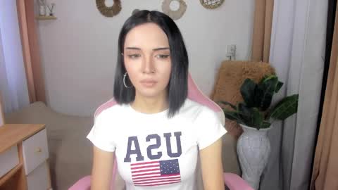 Snapshot of hailyourqueenofsatisfaction chatting on 21, 4, 2026 Haily online show from 21, 4, 2026