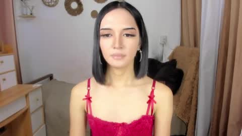 Snapshot of hailyourqueenofsatisfaction chatting on 2, 5, 2026 Haily online show from 2, 5, 2026