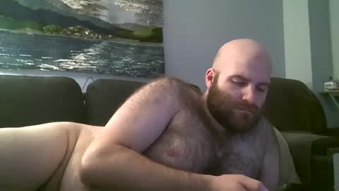 Snapshot of hairiestbear chatting on 9, 3, 2025 Hairiest Bear online show from 9, 3, 2025