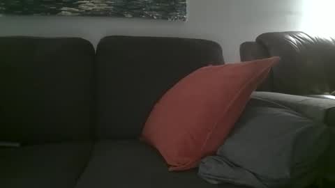 Hairiest Bear online show from 18, 1, 2026