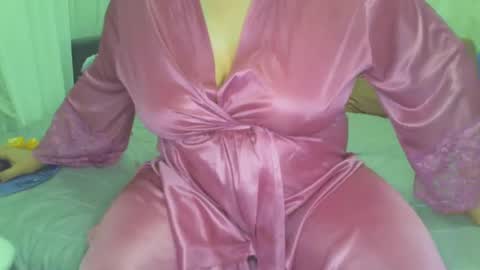 Snapshot of hairy_vi chatting on 17, 2, 2025 hairy vicky online show from 17, 2, 2025