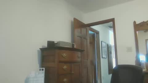 HairyDaddyBear69 online show from 1, 12, 2025