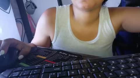 hairygirl83 online show from 22, 4, 2026