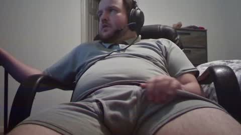 Snapshot of hairymikey chatting on 25, 6, 2026 hairymikey online show from 25, 6, 2026