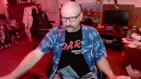 Snapshot of hairyoldperv chatting on 23, 6, 2026 Justin online show from 23, 6, 2026