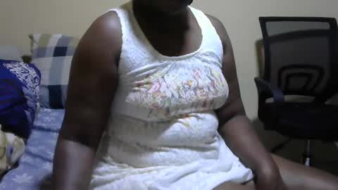 Snapshot of hairypussybigassy001 chatting on 3, 1, 2025 hairypussybigassy001 online show from 3, 1, 2025