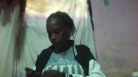 Snapshot of hairypusy17 chatting on 11, 3, 2025 hairypusy17 online show from 11, 3, 2025