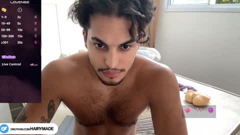 Snapshot of hairyshort chatting on 5, 12, 2025 hairy and short online show from 5, 12, 2025