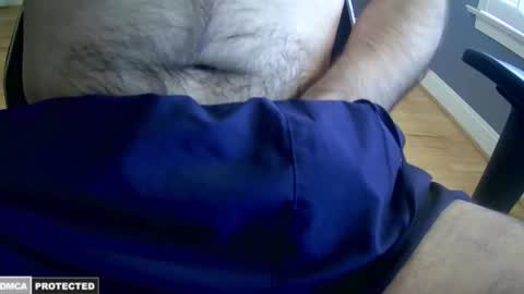 Snapshot of hairyuncut1705 chatting on 2, 11, 2025 hairyuncut1705 online show from 2, 11, 2025