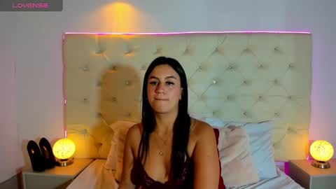 haley_evans_ online show from 11, 1, 2025