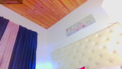 haley_evans_ online show from 16, 1, 2025