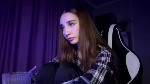 Holly online show from 21, 11, 2025