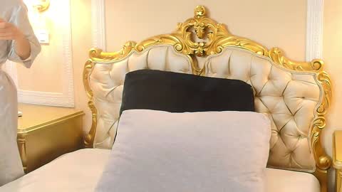 Hallie Stone online show from 21, 3, 2026