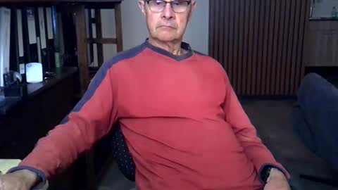 Snapshot of hamto65 chatting on 28, 5, 2026 Prefer men 80 online show from 28, 5, 2026