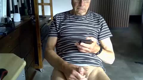 Snapshot of hamto65 chatting on 14, 6, 2026 Prefer men 80 online show from 14, 6, 2026