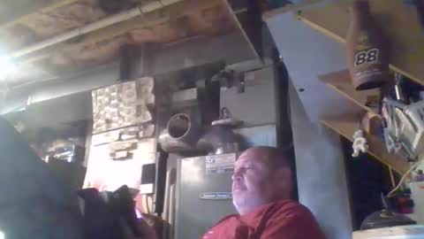 Snapshot of handiemanhere chatting on 20, 4, 2026 naked man online show from 20, 4, 2026