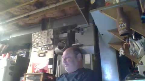 Snapshot of handiemanhere chatting on 11, 5, 2026 naked man online show from 11, 5, 2026