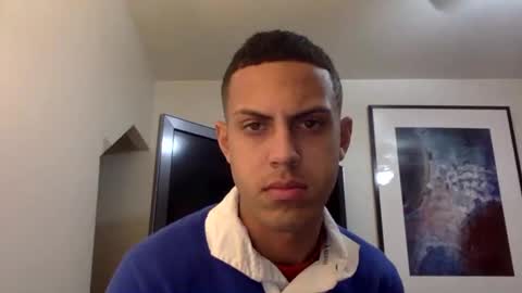 Snapshot of handsome01_ chatting on 30, 11, 2025 handsome01_ online show from 30, 11, 2025