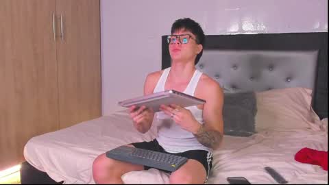 Snapshot of handsome_boys69 chatting on 3, 4, 2026 handsome_boys69 online show from 3, 4, 2026