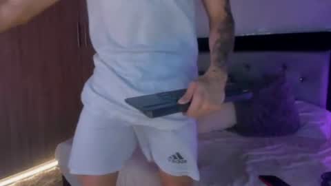 Snapshot of handsome_boys69 chatting on 18, 6, 2026 handsome_boys69 online show from 18, 6, 2026