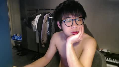 handsome_mannn online show from 1, 11, 2025