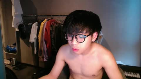 Snapshot of handsome_mannn chatting on 1, 5, 2026 handsome_mannn online show from 1, 5, 2026